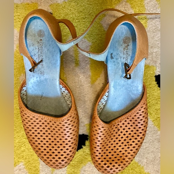 Eric Michael Sandal/Clog Sz 38 US 7.5 - Picture 4 of 10